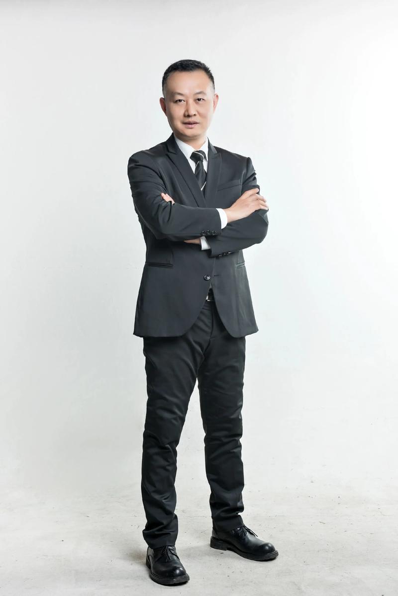 赖平 设计总监